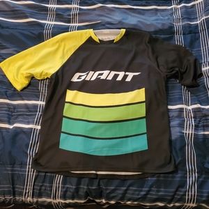 Giant mountain/Rode biking shirt